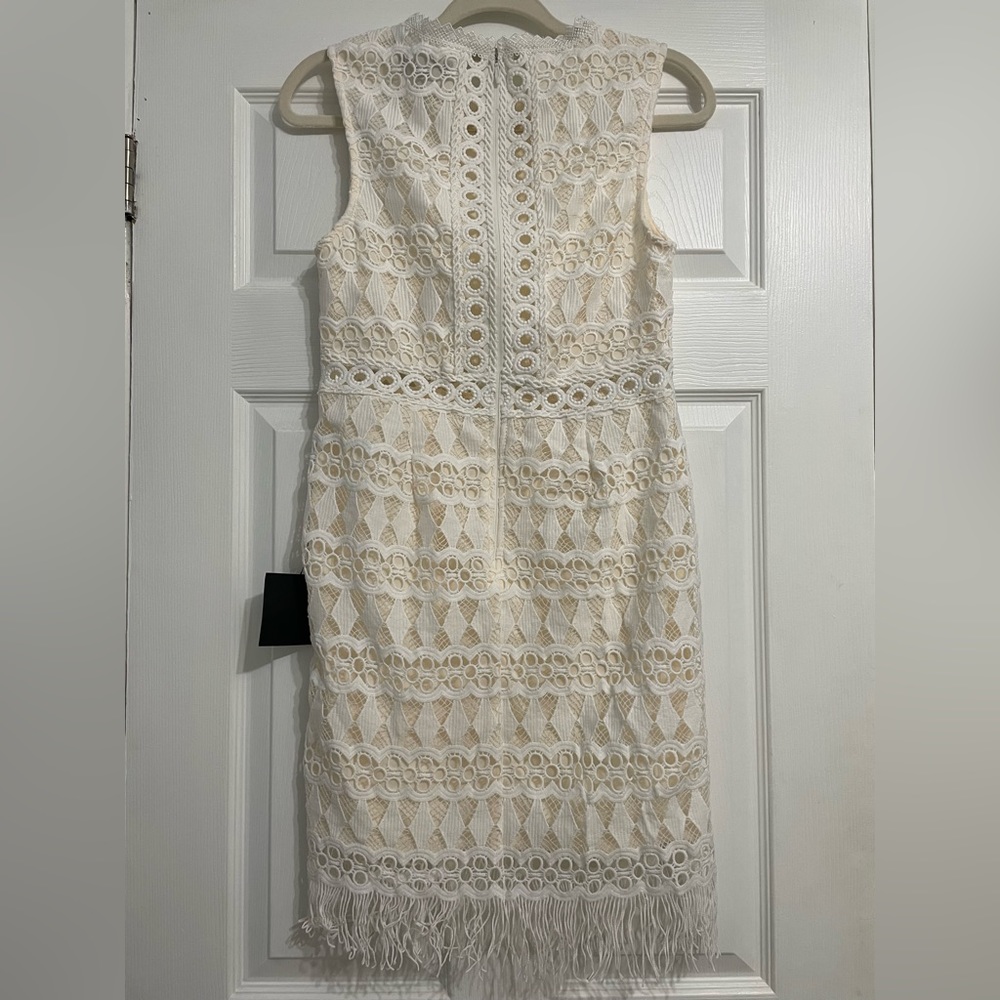 NWT Lulu’s White & Cream Crochet Sleeveless Dress, Size M, Bridal Shower Dress - Picture 3 of 11